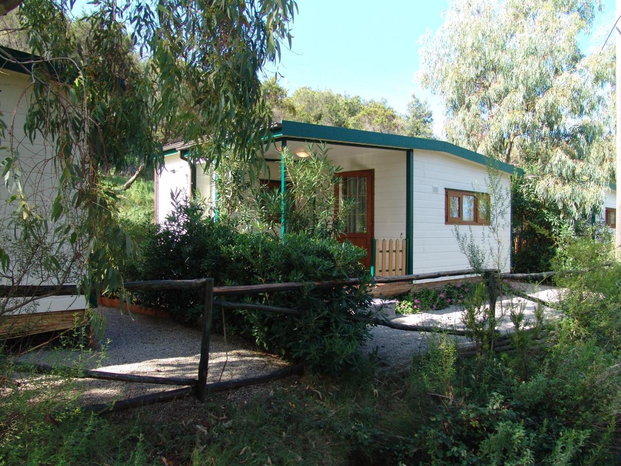Acquaviva Village Camping 费拉约港 外观 照片